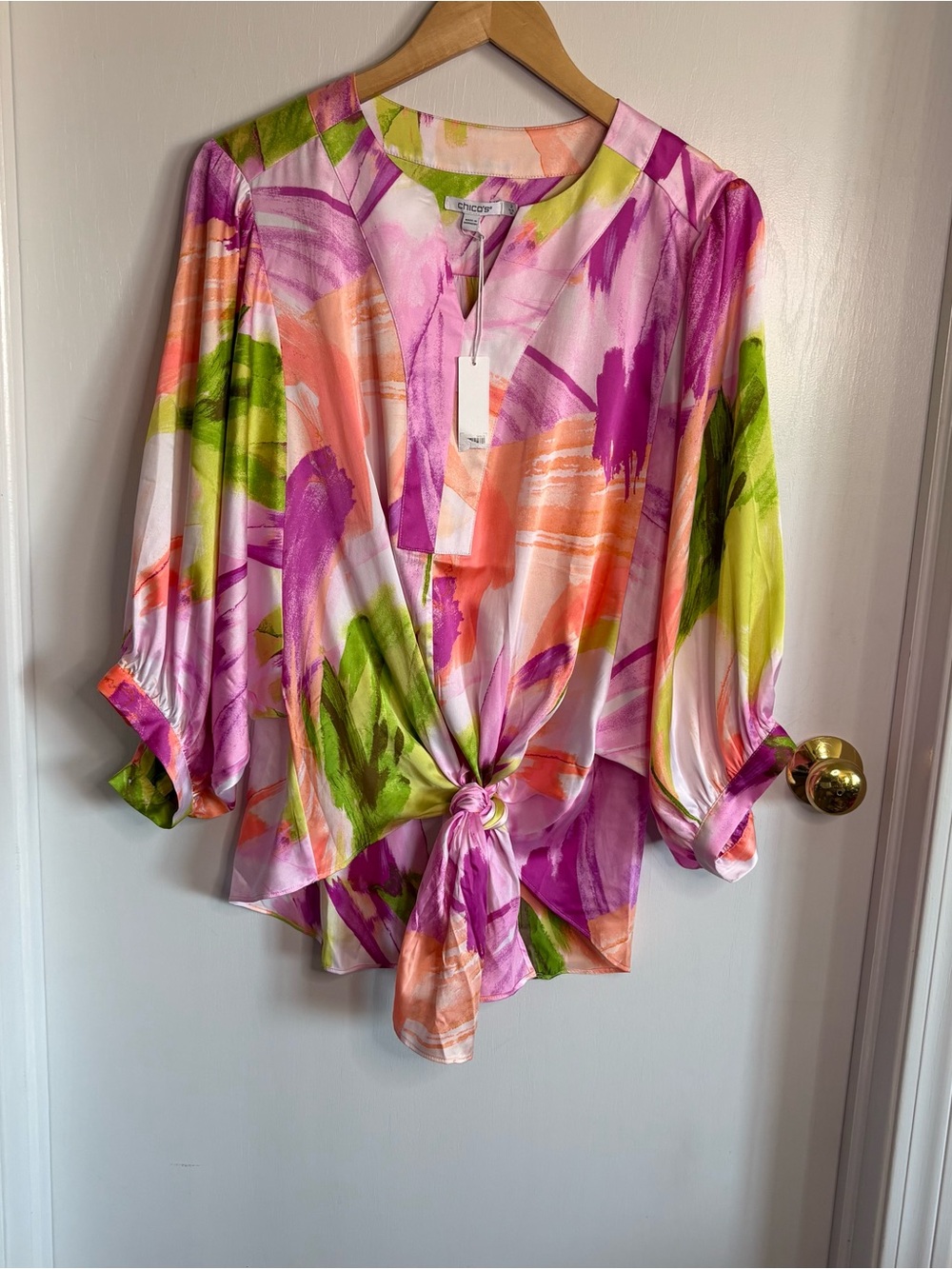 NWT Chico's Size 12 Abstract Floral V-Neck Silky Tie Front Top Boho Party Office